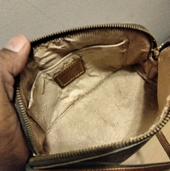 Genuine Louis Vuitton Monogram Cosmetic Pouch - Picture 10 of 16